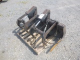 BOBCAT GRAPPLE BUCKET W/ TINES