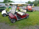 CLUB CAR ELECTRIC GOLF CART SN: AA0201-107386. BATTERIES ARE NO LONGER HOLD