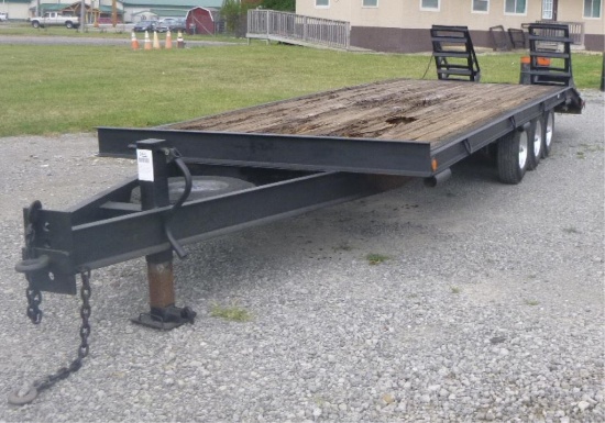 HOMEMADE 20' + 4' DOVETAIL TRI AXLE DECKOVER TRAI Make: HOMEMADE Model: 20'