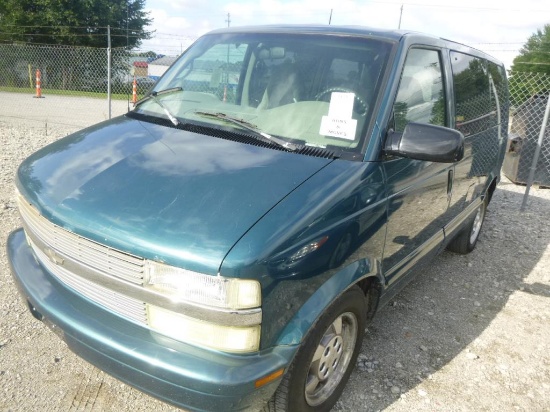 2003 Chevrolet Astro Base Year: 2003 Make: Chevrolet Model: Astro Engine: V