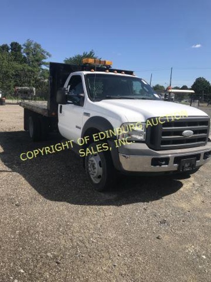 2005 FORD F-450 W/ 12' FLATBED Year: 2005 Make: FORD Model: F-450 W/ 12' FL