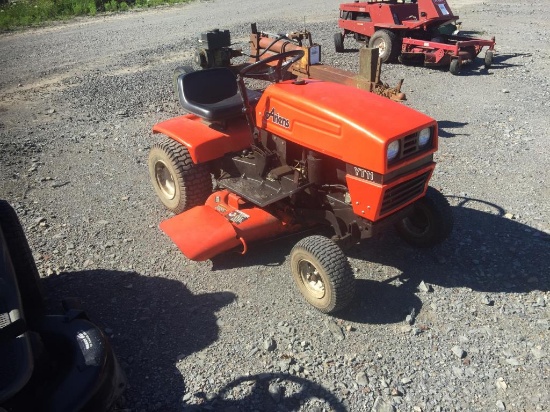 ARIENS YT11 46" RIDING MOWER RUNS.