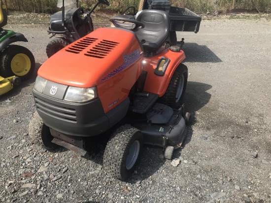 HUSQVARNA GT2254 22HP RIDING MOWER RUNS.