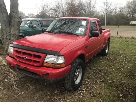 2000 Ford Ranger 4X4 2000 Ford Ranger XL 4X4 NEW BATTERY, PARKING BRAKES ST