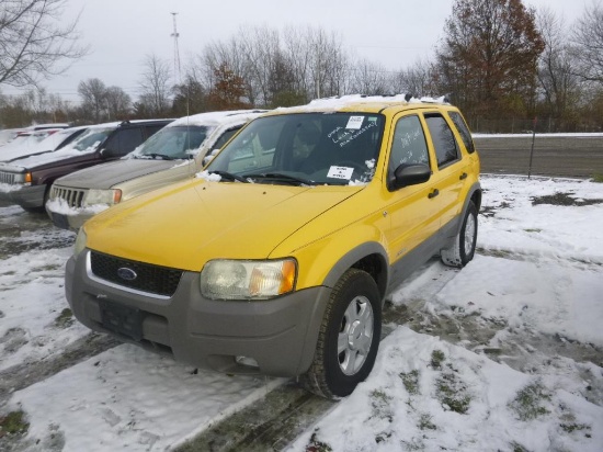 2001 Ford Escape 4X4 2001 Ford Escape XLT 4X4 AUTO LOCKS. DO NOT LEAVE KEYS