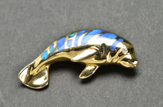 ITEM 22: 14kt. Y GOLD INLAID OPAL MANATEE PENDANT