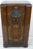 Antique Westinghouse Radio Floor Model WR-314, C. 1936