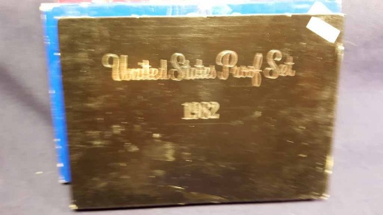 1982   Proof Set