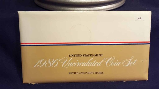 1986   Mint Set