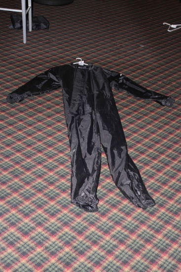 (1) Arroxx Black Go Kart Driving Suit
