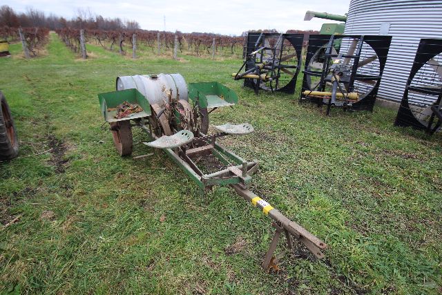 Planter Vintage John Deere 1 row Transplanter | Proxibid