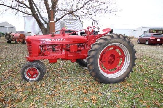 Tractor  1941 Farmall H Ser# 61634 Running  Older Restoration