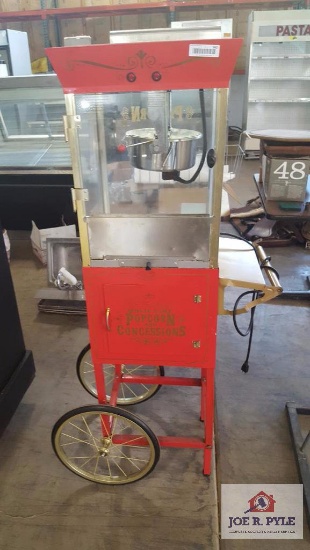 Old Fashioned Mobile popcorn Machine