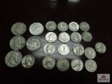 5 Silver half Dollars 19 Silver Quarters
