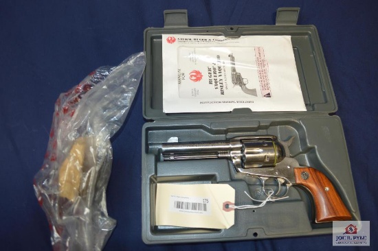 Ruger VAQUERO .44 mag. Serial 57-55698. Stainless As New In Box .
