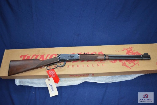 Winchester 94AE 44 MAG. Serial 6500805. Checkered Walnut As New In Box 20".