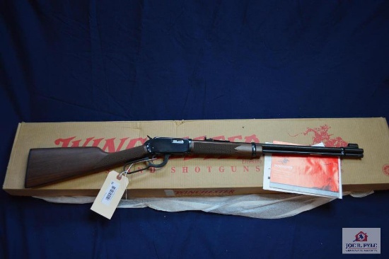 Winchester 9417 17 HMR. Serial F757493. Traditional As New In Box 20.5".