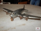 Metal toy airplane with propellers