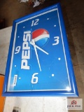 Battery operated Pepsi-Cola advertisement clock (2'x12'6