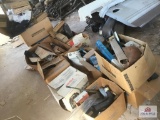 Lot of Ford parts (oil filter, air cleaners, etc.)