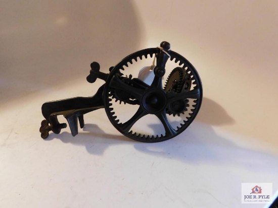 Large Apple Peeler made Only By The Reading Hardware Co. Reading PA
