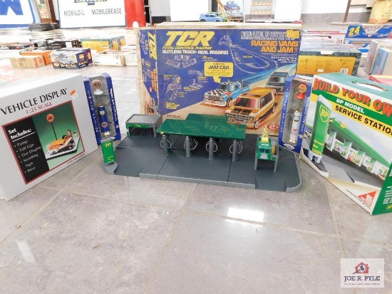 TCR slotless track racing, BP service station, vehicle display, 2 limited edition gas pumps