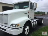 1998 INTERNATIONAL DRY CAB SINGLE AXLE ROAD TRACTOR (371XXX MILES)