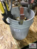 1 LOT OF BUCKET CLAMPS