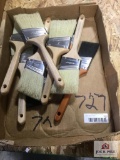 1 LOT OF PAINT BRUSHES