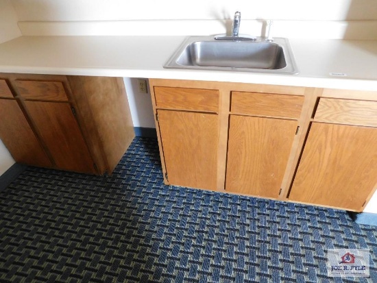 Base cabinets w/ sink