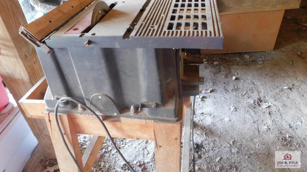 table saw 2.5 hp model II 137.218740 