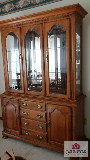 78x54x18 Tell City Furniture Co. China Cabinet