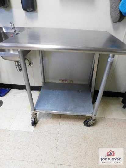 Stainless steel prep table with casters 36x30x40