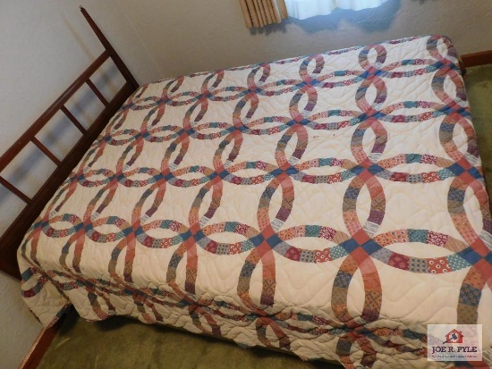Full size modern bed