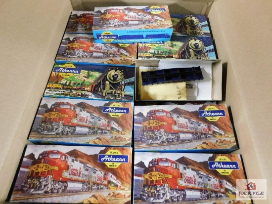 68 Athearn HO Train Kits