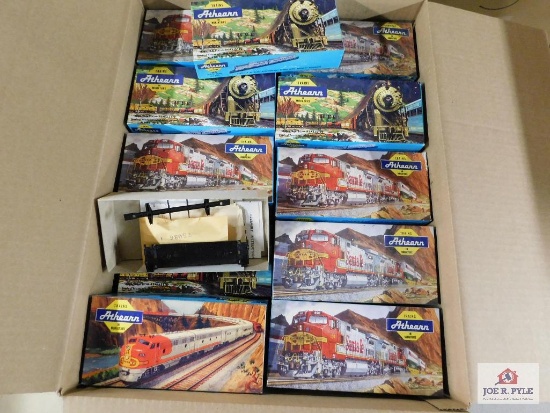 68 Athearn HO Train Kits