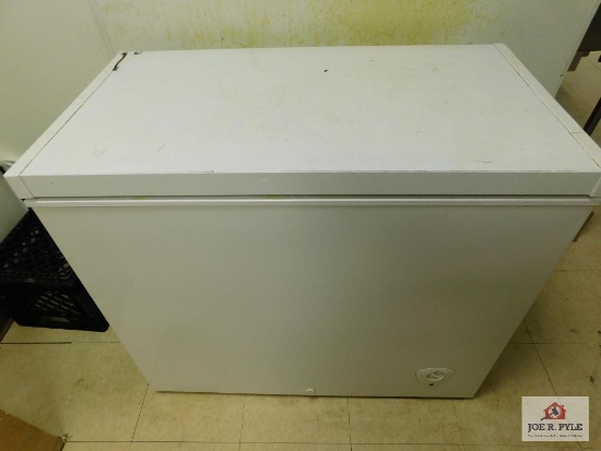 Deep Freezer 37x20x32 1/2