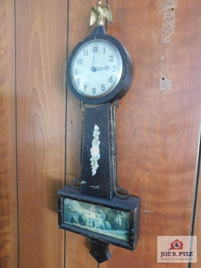 Small banjo clock w/ eagle finial