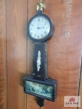 Small banjo clock w/ eagle finial