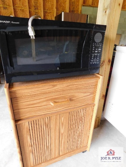 Sharp Microwave Model R250, 2.0 Cubic Feet, 1200 Watts With Rolling Cabinet
