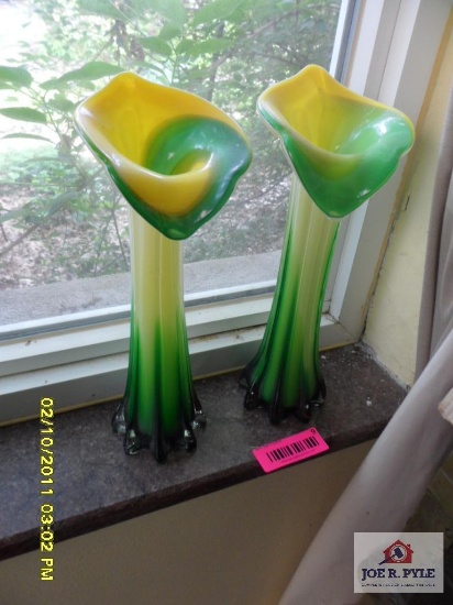 Pair of green and yellow vases