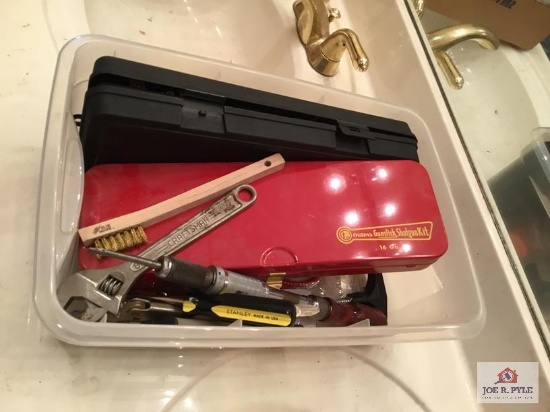 Lot of gun cleaning kits and tools