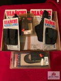 2 BIANCHI HOLSTER: GLOCK 17, BERETTA 84; BIANCHI PEPPER SPRAY HOLDER; BIANCHI KEY HOLDER; 2 BIANCHI