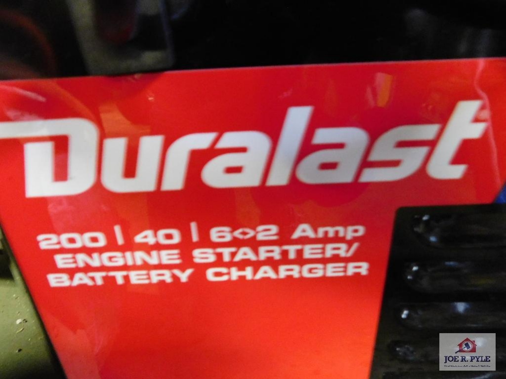 Duralast Engine Starter/ Battery Charger 200/40/6> <2 Amp Model# Dl-200D |  Industrial Machinery & Equipment Auto Repair Equipment Car Battery Chargers  | Online Auctions | Proxibid