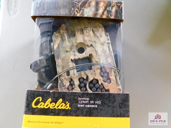 Cabela's 12 MP trail camera ANIB