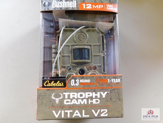 Bushnell 12 MP trail camera ANIB