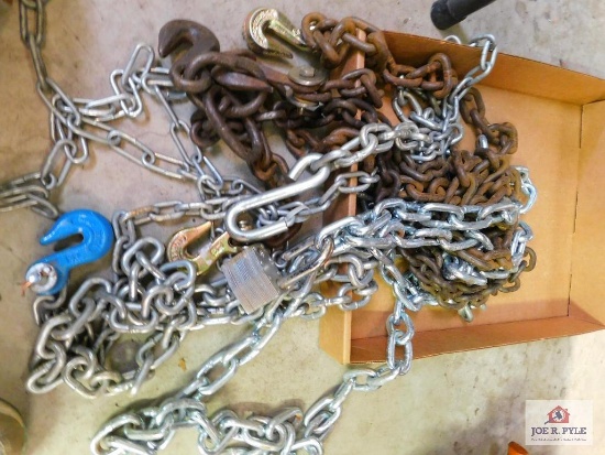lot of chains and hooks