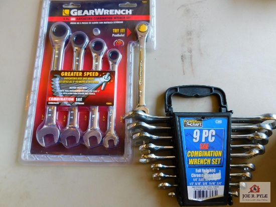 9 pc power pro wrench set and 5 pc gear wrench set