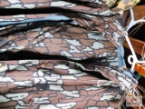 4 pieces of insulated rain gear XL