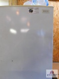 magic chef mini fridge